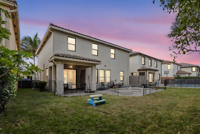 4548 Sandy Cove Terrace, Lake Worth, FL 33467