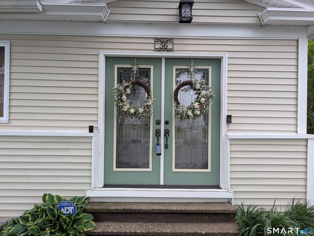 56 Higgins Avenue, Bridgeport, CT 06611