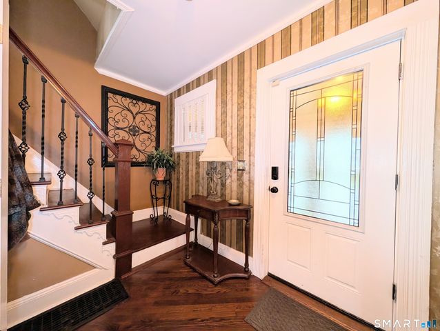 56 Higgins Avenue, Bridgeport, CT 06611