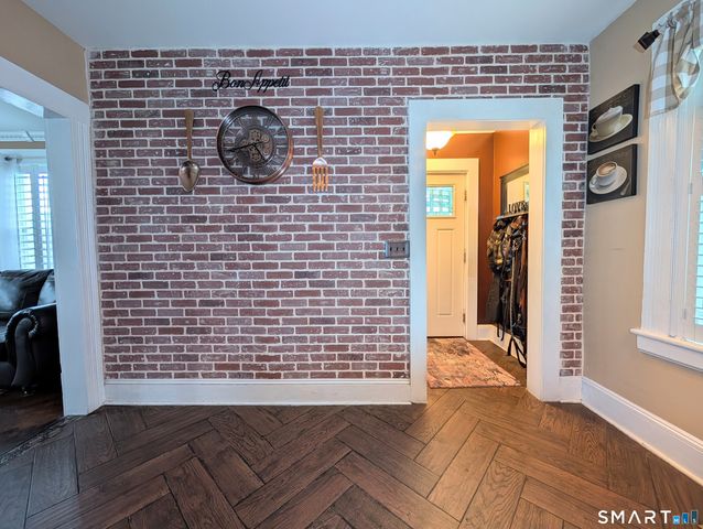 56 Higgins Avenue, Bridgeport, CT 06611