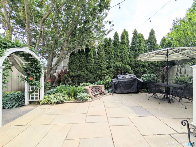 56 Higgins Avenue, Bridgeport, CT 06611
