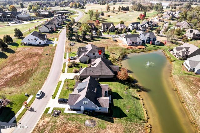 2775 Old Club Rd, Loudon, TN 37774