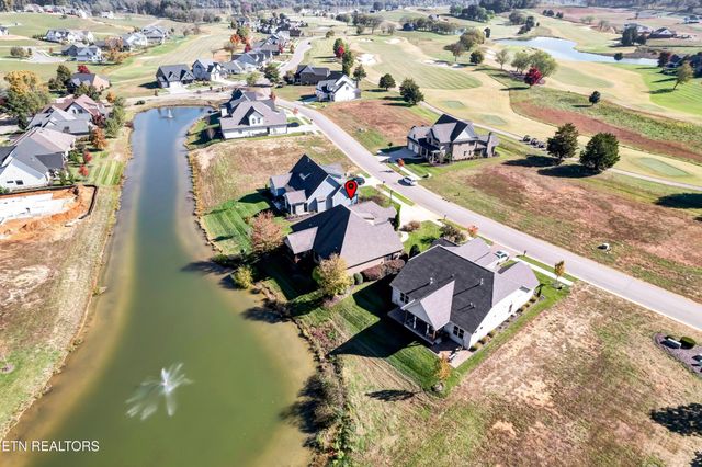 2775 Old Club Rd, Loudon, TN 37774