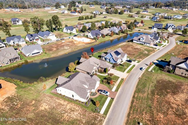 2775 Old Club Rd, Loudon, TN 37774