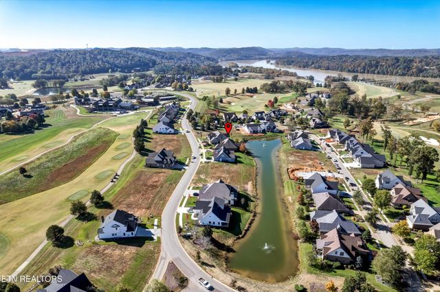 2775 Old Club Rd, Loudon, TN 37774