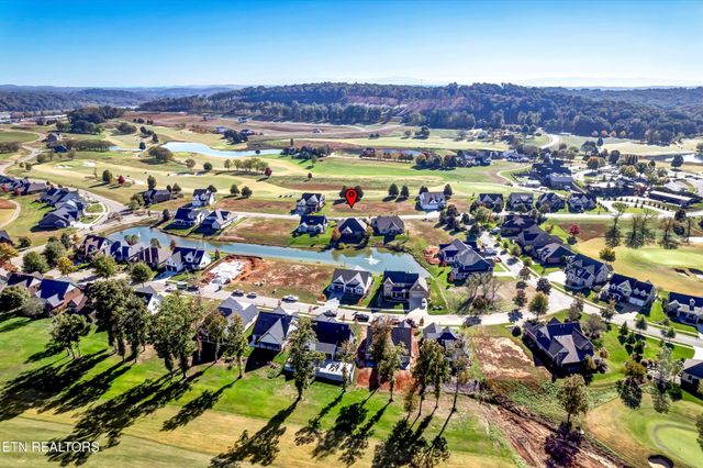 2775 Old Club Rd, Loudon, TN 37774