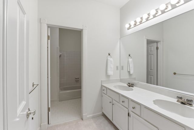 7250 PLANTATION CIR, Germantown, TN 38138