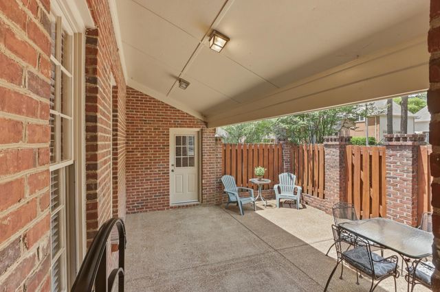 7250 PLANTATION CIR, Germantown, TN 38138