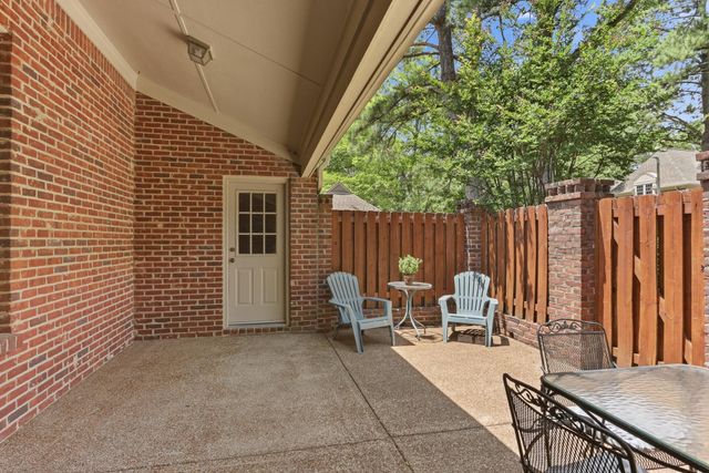 7250 PLANTATION CIR, Germantown, TN 38138