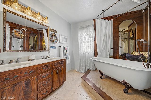 8540 West Washburn Road, Las Vegas, NV 89149