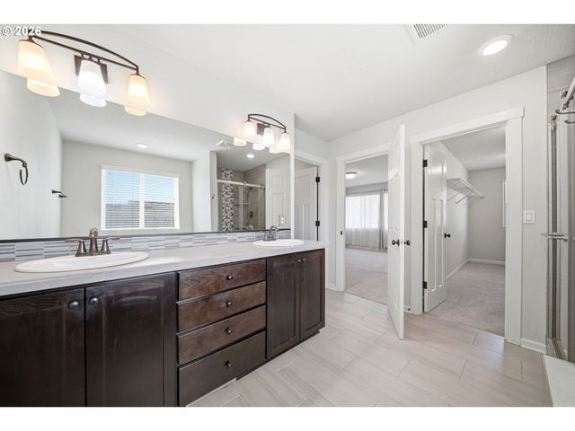 4704 Ne 109TH St, Vancouver, WA 98686