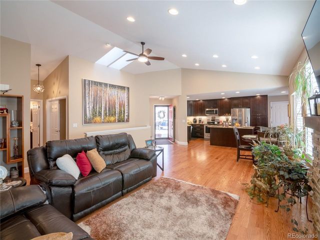 3385 S Tulare Ct, Denver, CO 80231