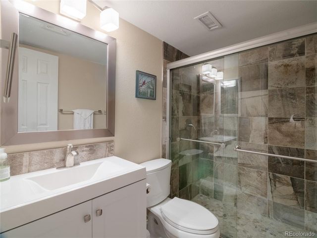 3385 S Tulare Ct, Denver, CO 80231