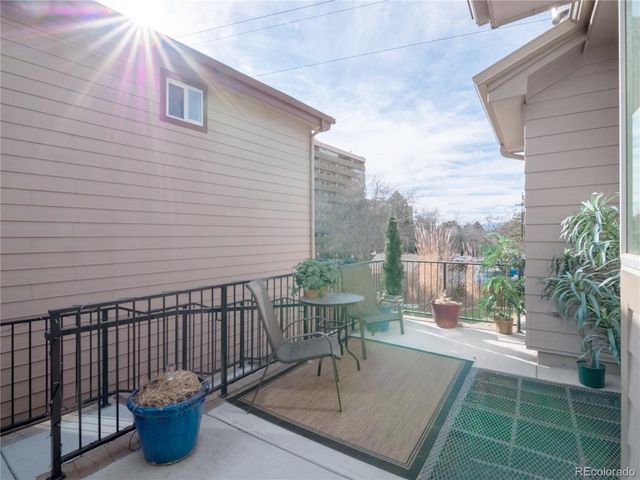 3385 S Tulare Ct, Denver, CO 80231