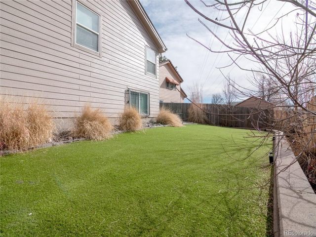 3385 S Tulare Ct, Denver, CO 80231