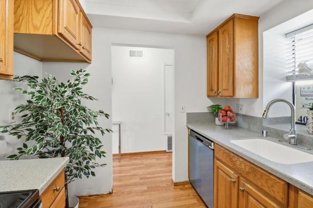 3241 Shadow Park Place, San Jose, CA 95121