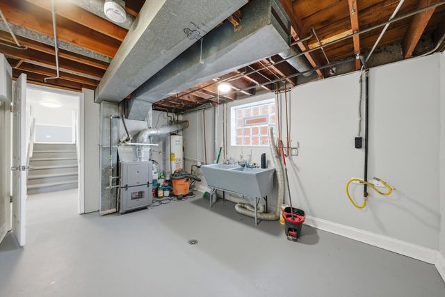 288 CALHOUN Avenue, Calumet City, IL 60409