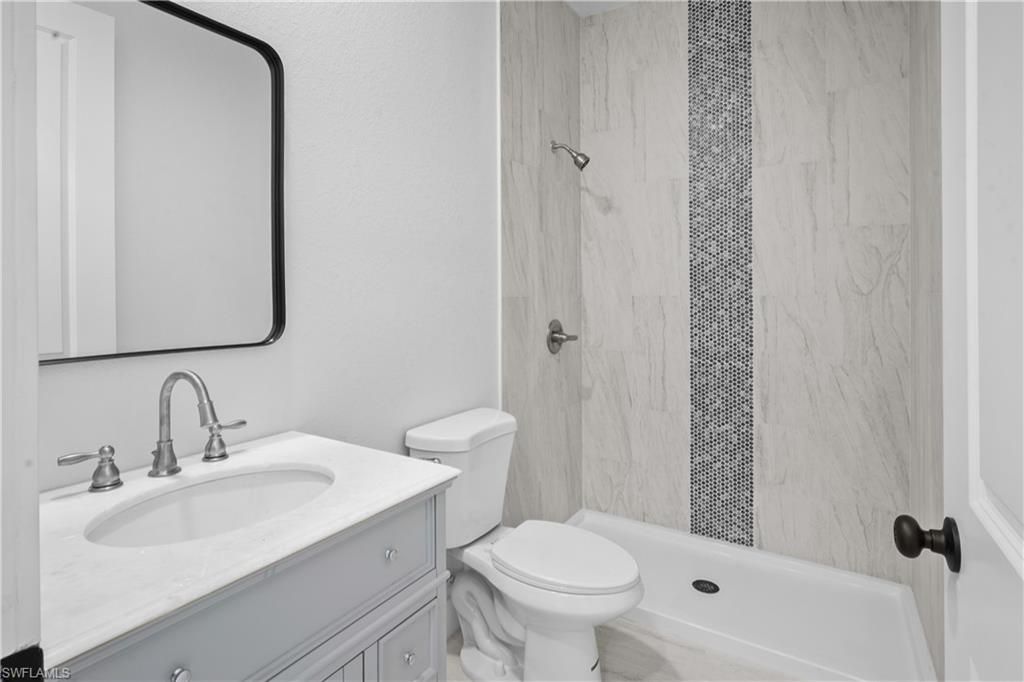 1020 bell, LEHIGH ACRES, FL 33974 — photo 5