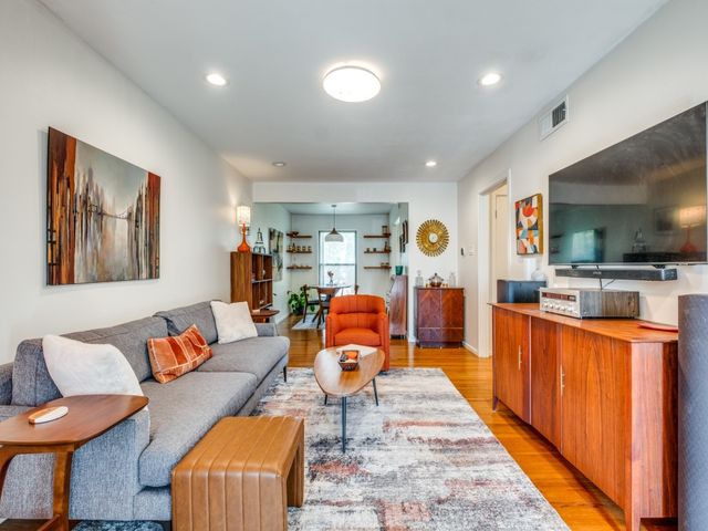 3123 San Paula Avenue, Dallas, TX 75228