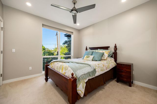 2003 Wilson ST 5, Austin, TX 78704