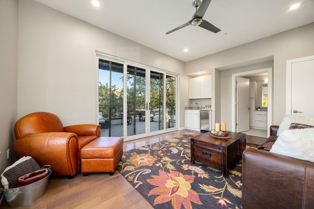 2003 Wilson ST 5, Austin, TX 78704