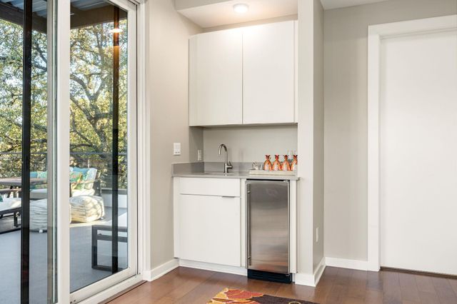 2003 Wilson ST 5, Austin, TX 78704