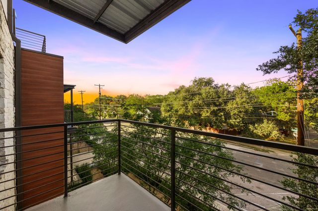 2003 Wilson ST 5, Austin, TX 78704