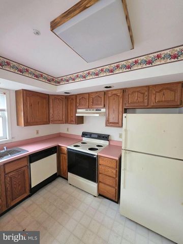 1411 FULTON ST, Harrisburg, PA 17102
