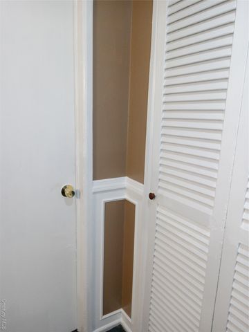 3 Brook Lane, Levittown, NY 11756