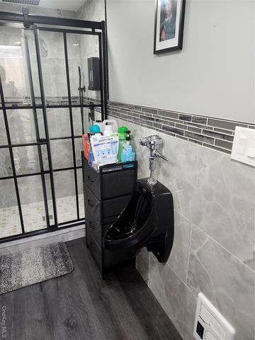 3 Brook Lane, Levittown, NY 11756