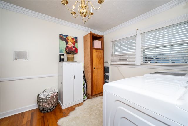 401 S Glassy Mountain Road, Pickens, SC 29671