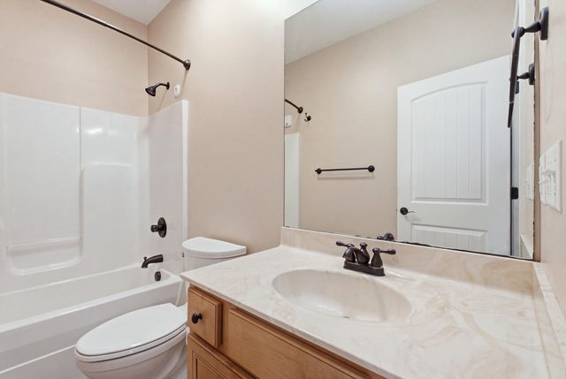 824 Stone Ridge Drive, Richmond, KY 40475