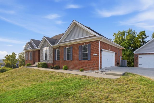 824 Stone Ridge Drive, Richmond, KY 40475