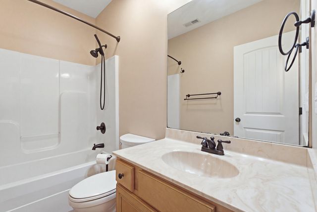 824 Stone Ridge Drive, Richmond, KY 40475