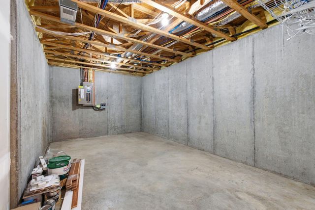 824 Stone Ridge Drive, Richmond, KY 40475
