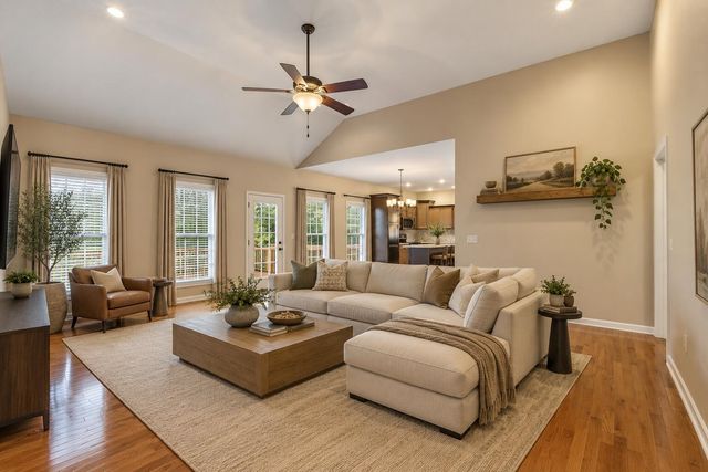 824 Stone Ridge Drive, Richmond, KY 40475