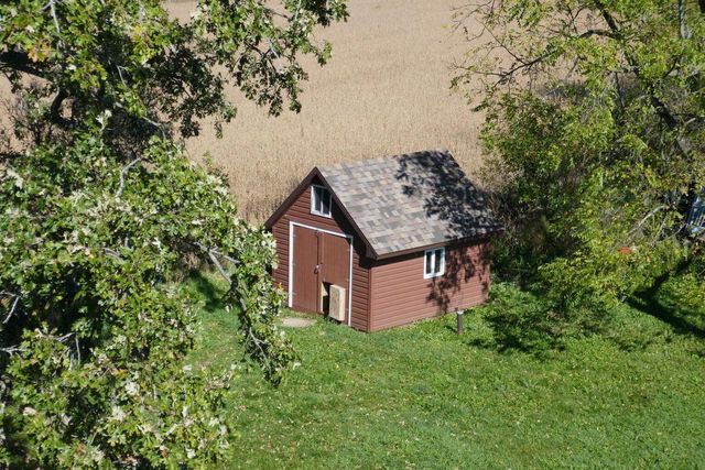 W309S8296 County Road I, Mukwonago, WI 53149