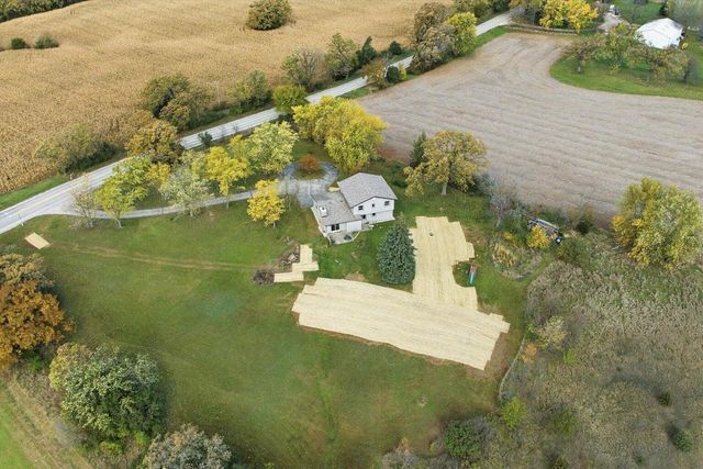 W309S8296 County Road I, Mukwonago, WI 53149