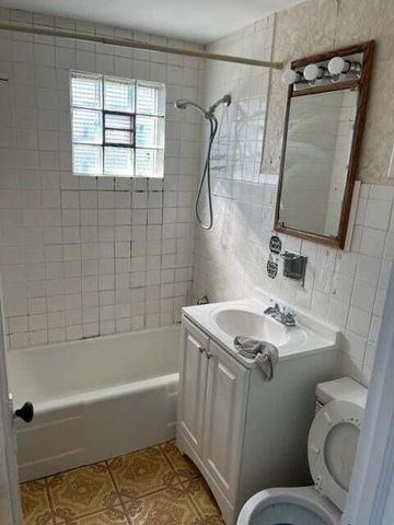 7021 Monroe Avenue, Hammond, IN 46324
