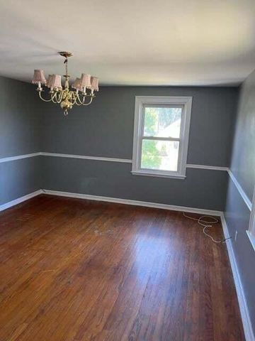 7021 Monroe Avenue, Hammond, IN 46324