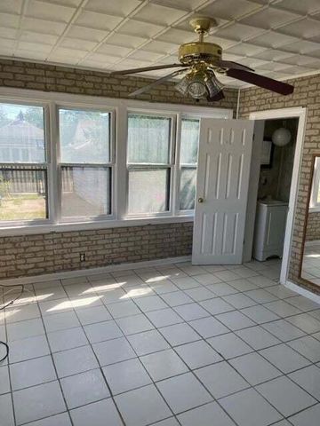 7021 Monroe Avenue, Hammond, IN 46324