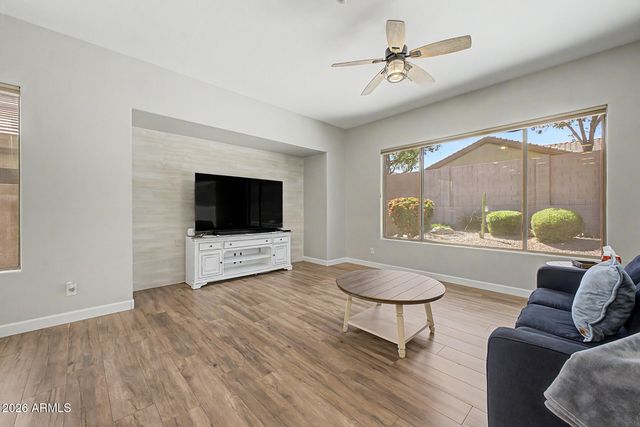 41116 N LYTHAM Way, Phoenix, AZ 85086