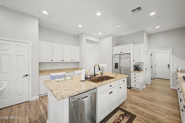 41116 N LYTHAM Way, Phoenix, AZ 85086