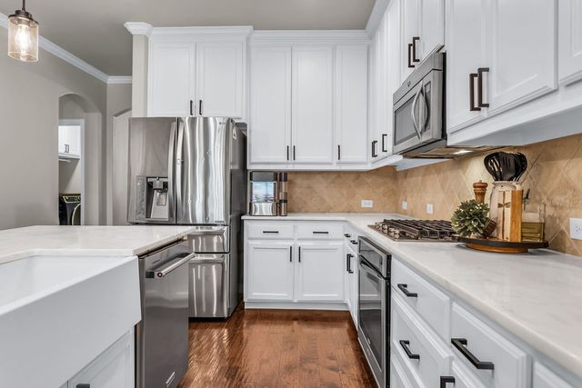 612 Sundrop Drive, Little Elm, TX 75068