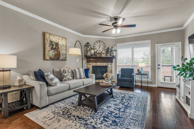 612 Sundrop Drive, Little Elm, TX 75068