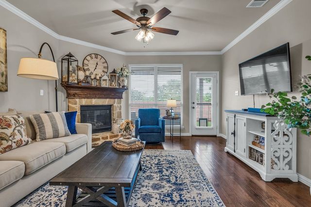 612 Sundrop Drive, Little Elm, TX 75068