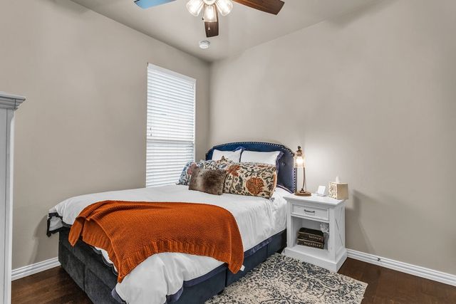 612 Sundrop Drive, Little Elm, TX 75068