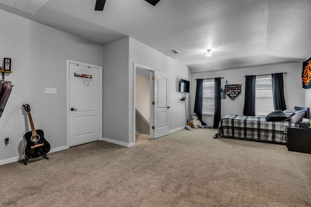 612 Sundrop Drive, Little Elm, TX 75068