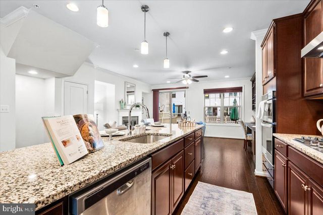 6 PAINTED LADY WAY, Clarksburg, MD 20871