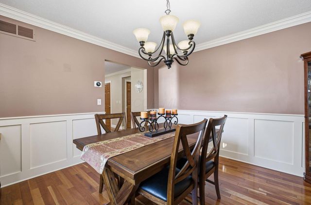 2216 Reeves Avenue, Lewis Center, OH 43035